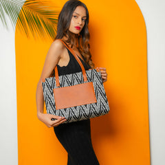 Tote Loom Elegance