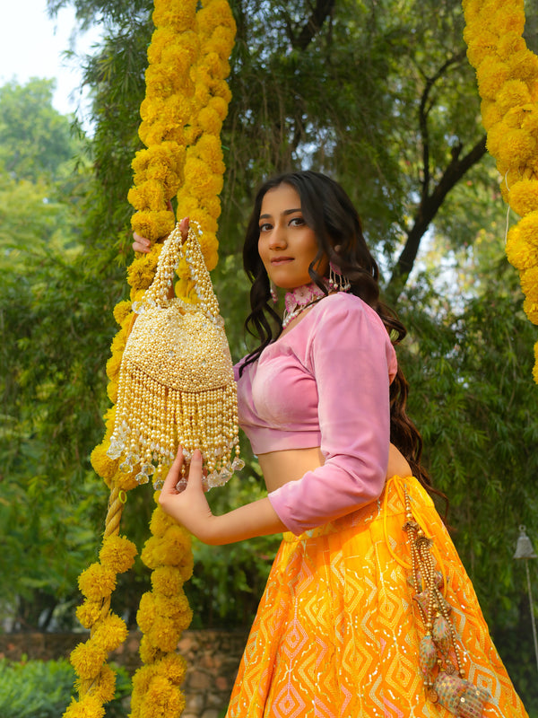 Noor-e-Zar potli