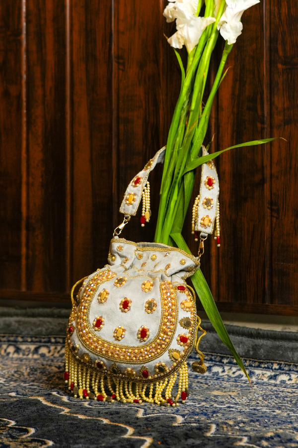 Aafreen Potli